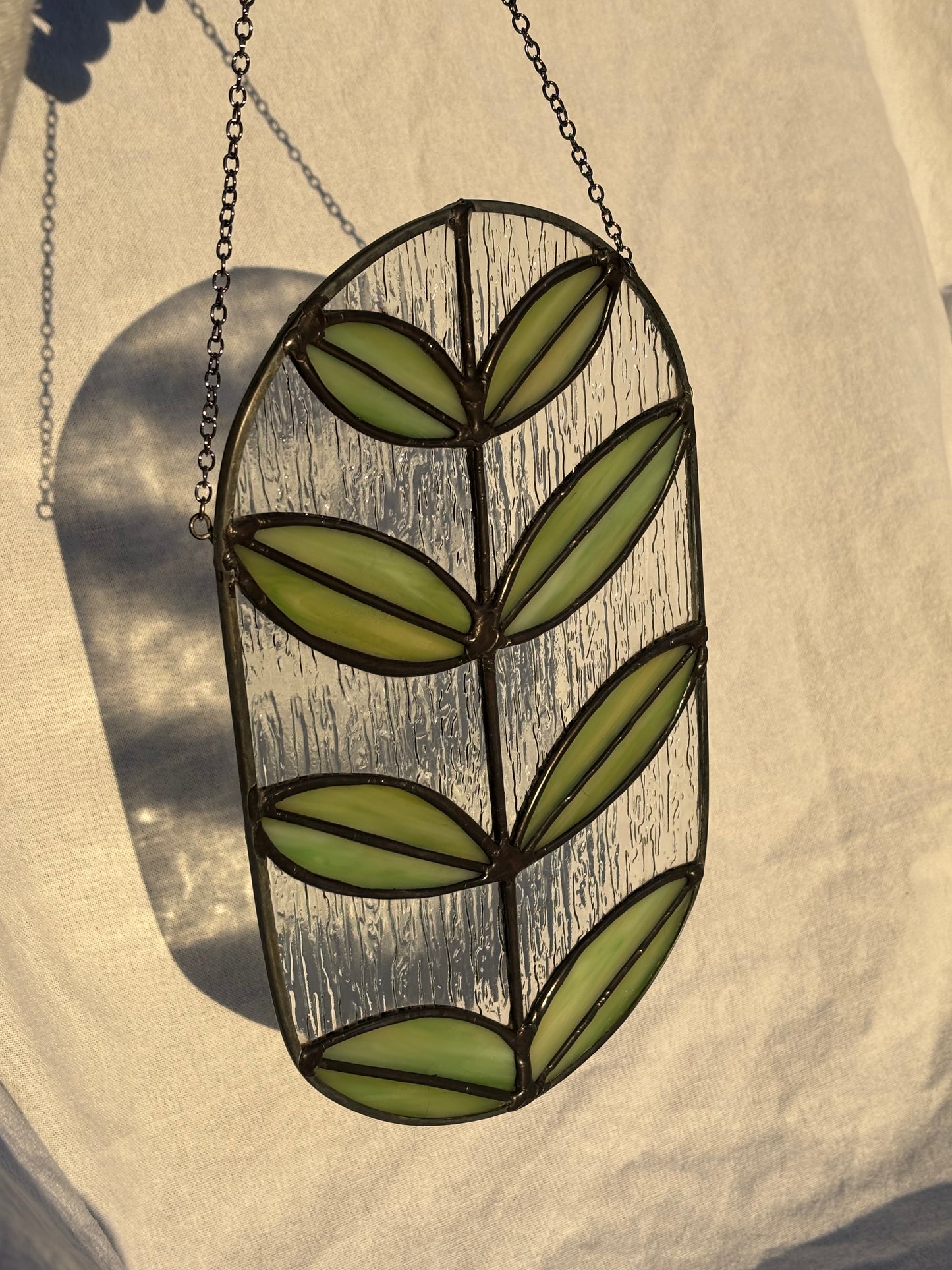 Oval - Leaves